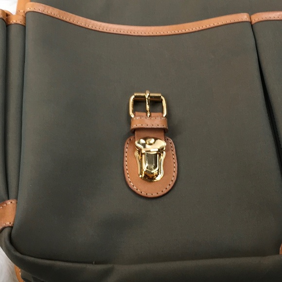 Vintage Authentic Burberry’s crossbody - Picture 3 of 14